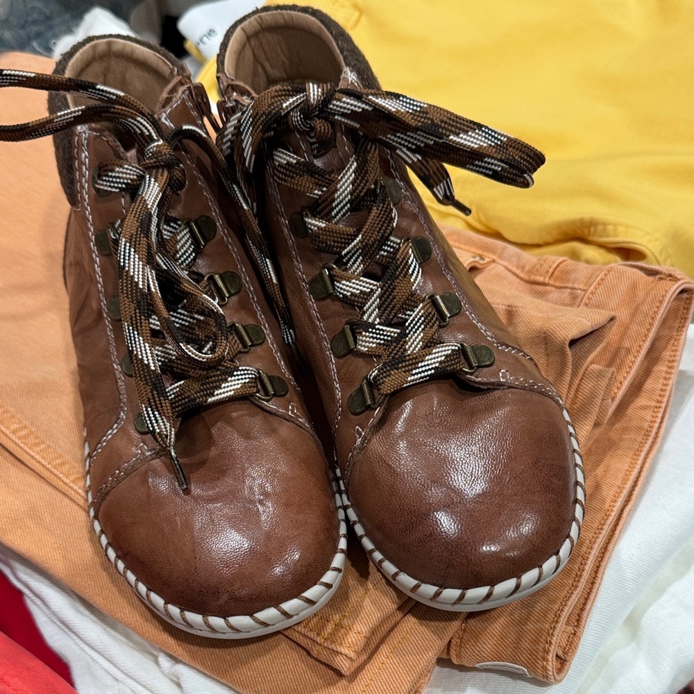Brown Leather Women's Shoes